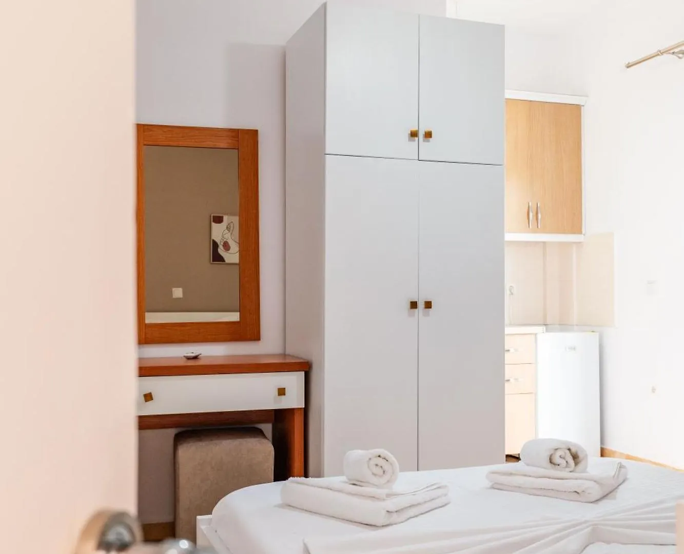 Private Rooms Graci 사밀 0*,