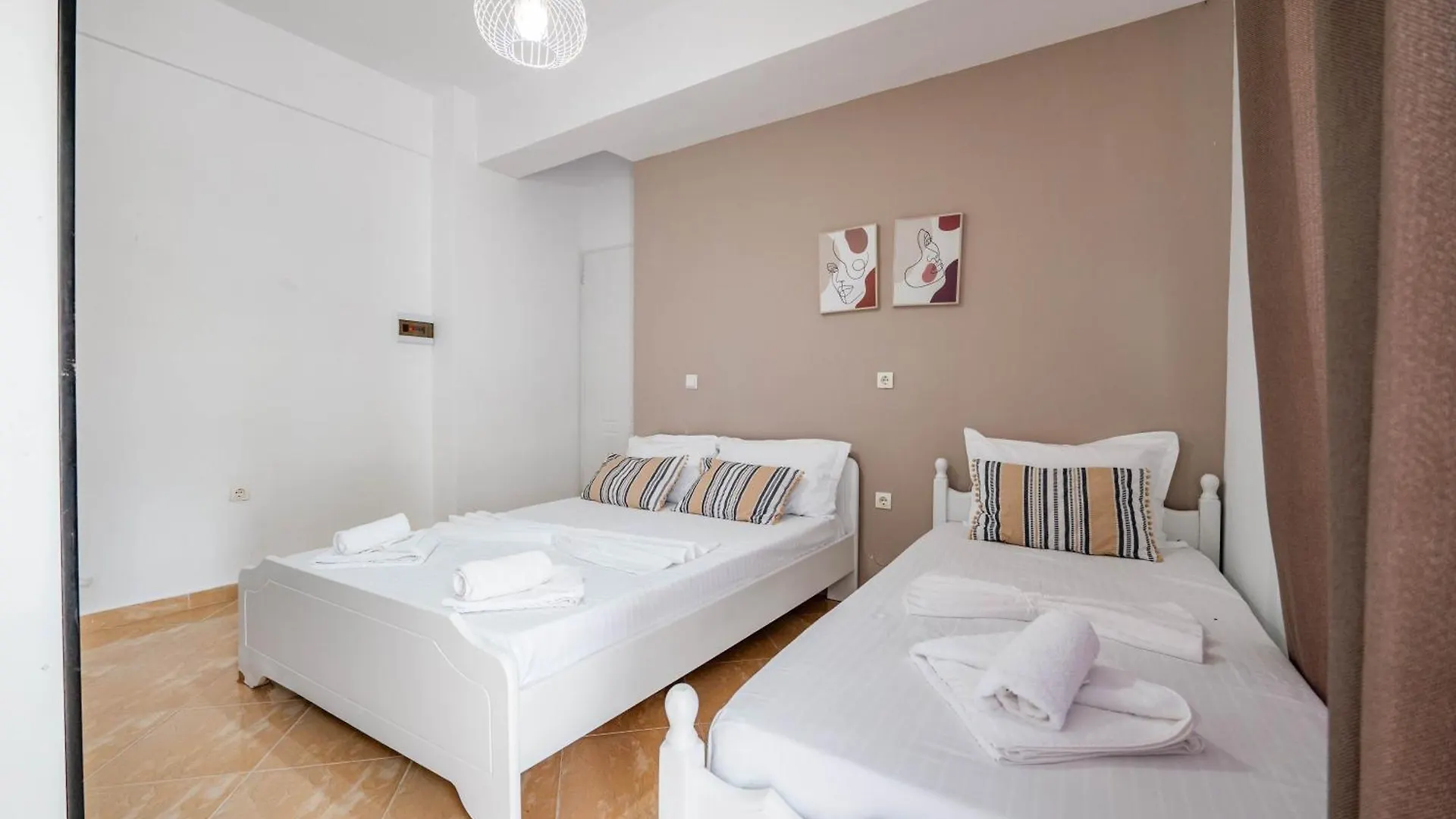 דירה קסאמיל Private Rooms Graci